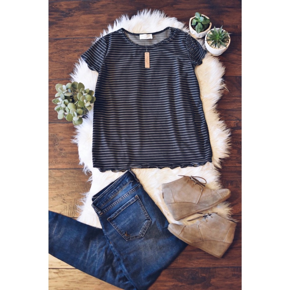 🌸Lavender Field mesh & velvet striped top